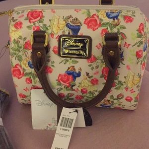 ❤️Beautiful  beauty and the beast loungefly Bag